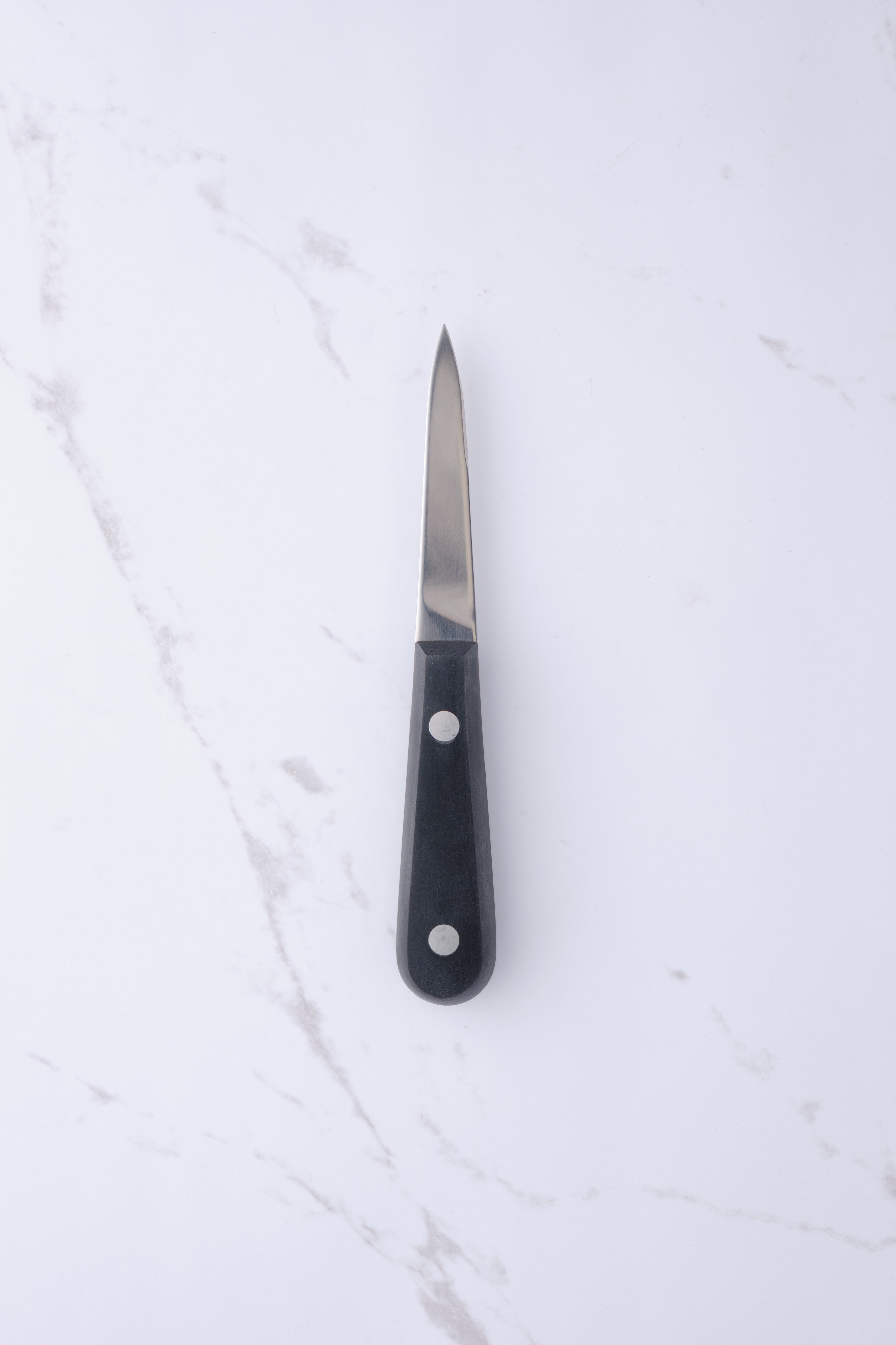 IVO oyster knife narrow with SEA logo